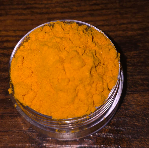Orange Powder 86 8% 7OH / 3 96%% Pseudo